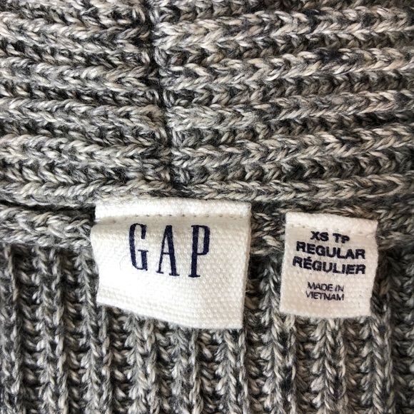 15$ Gap grey cardigan, XS - Picture 3 of 5